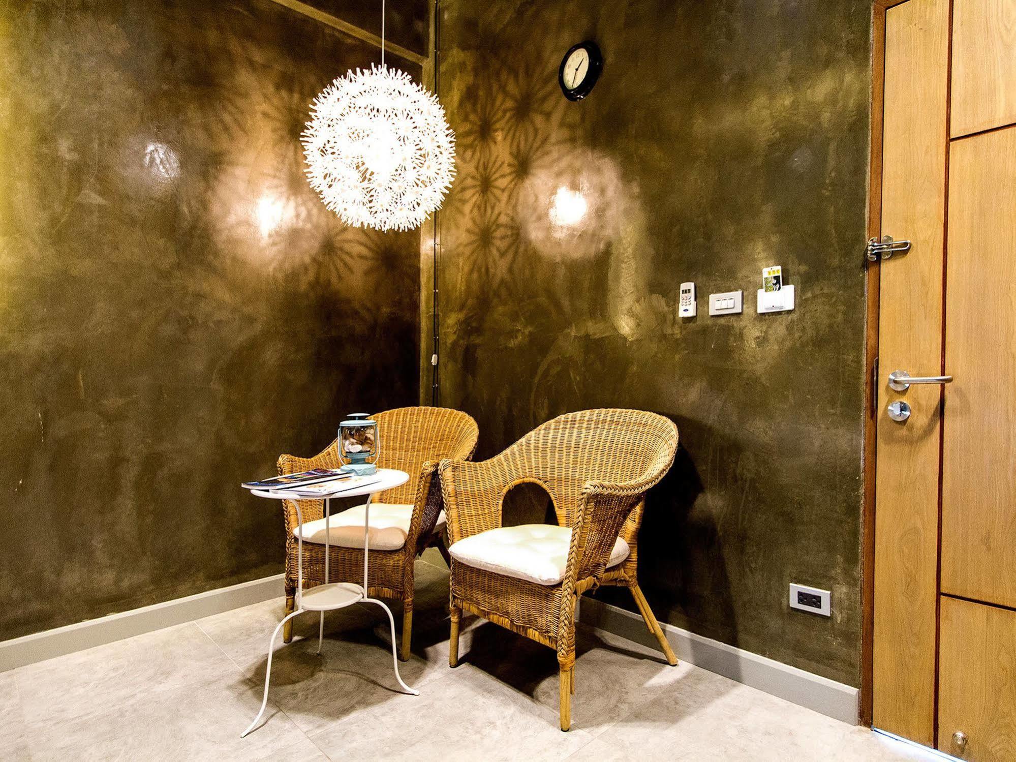 Kroque Boutique & Bistro Ангсіла Екстер'єр фото
